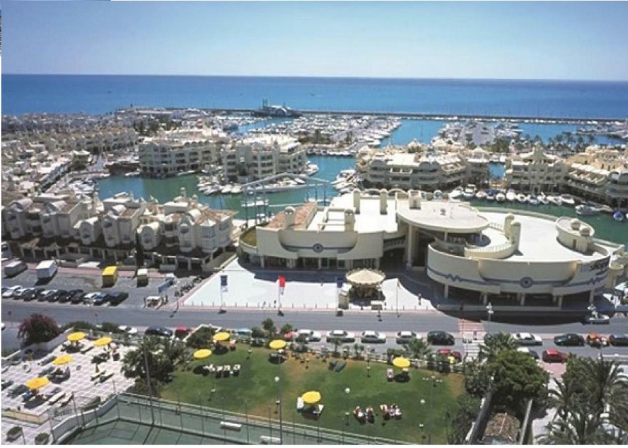 Estudio J-60, Terraza & 1º Planta Benalmádena Eksteriør billede