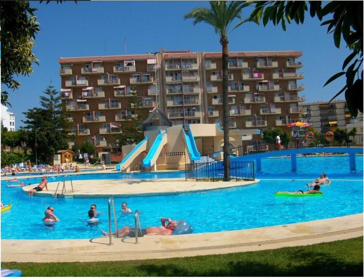 Estudio J-60, Terraza & 1º Planta Benalmádena Eksteriør billede