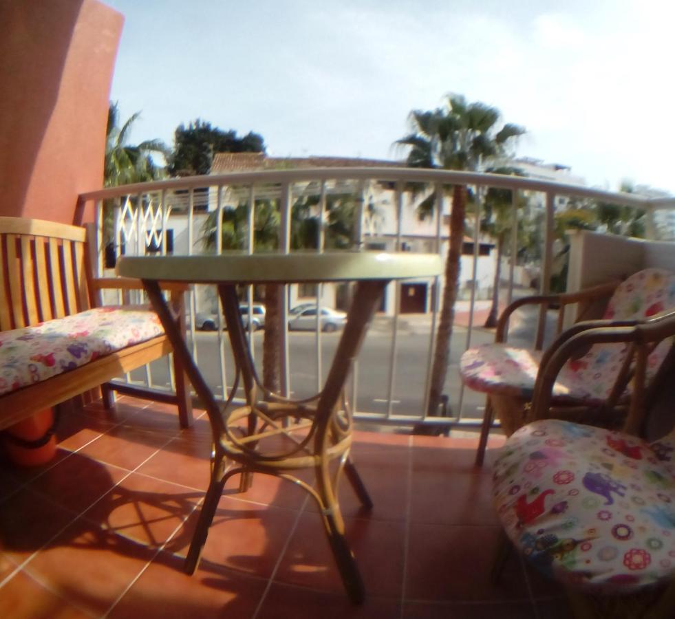 Estudio J-60, Terraza & 1º Planta Benalmádena Eksteriør billede